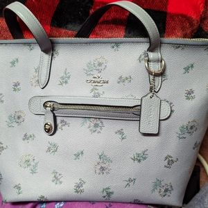 Coach Tote with flowers